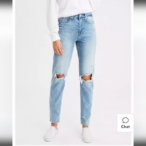 American Eagle Light Wash Mom Jeans Size 2 Excellent Condition